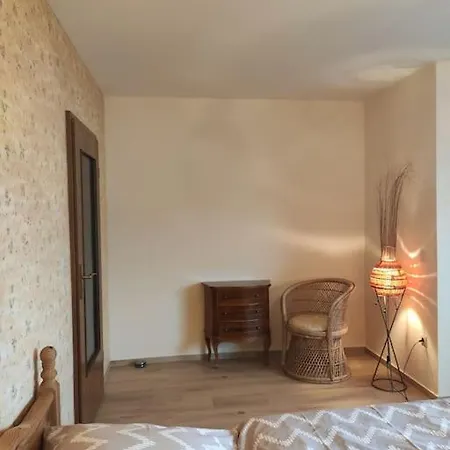 Grosszuegige Zum Wohlfuehlen Mit 116qm Гаггенау