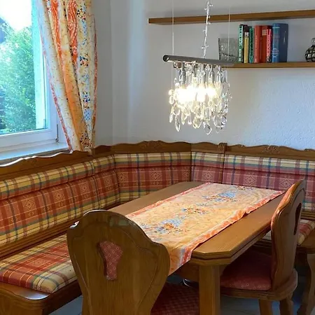 Grosszuegige Zum Wohlfuehlen Mit 116qm * Гаггенау