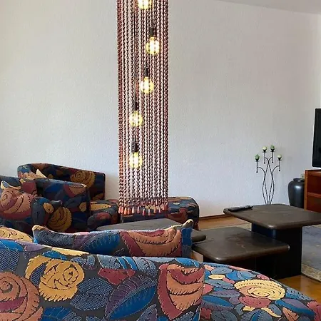 Апартаменты Grosszuegige Zum Wohlfuehlen Mit 116qm Гаггенау